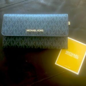 Like New with Tags- Michael Kors Tri-Fold Wallet